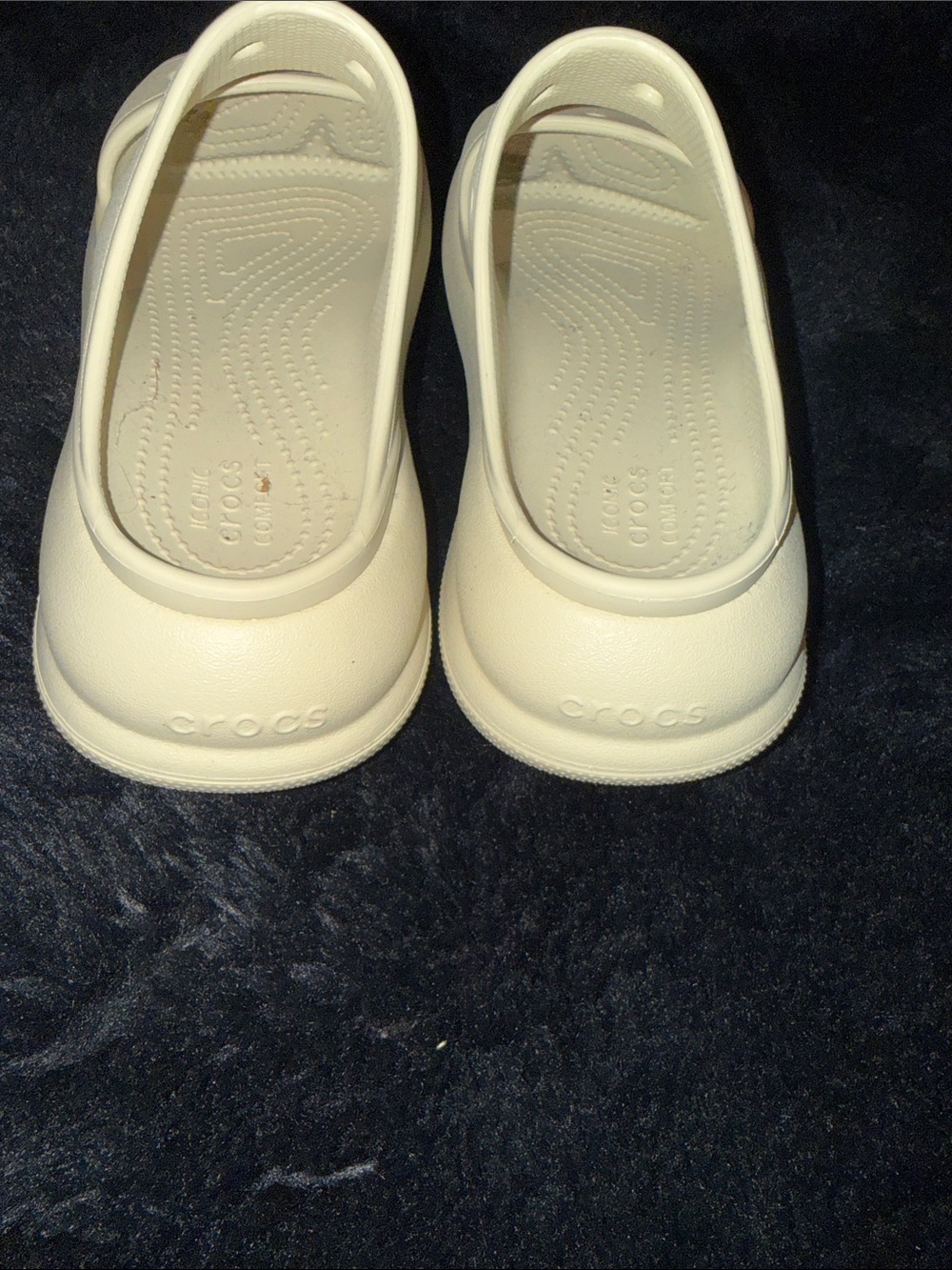Crocs Classic Crush Sandals – Bone (W7/M5) - Picture 7 of 12